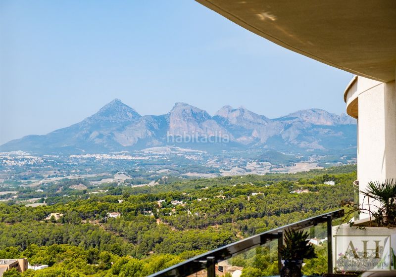 Foto 6b3b8216-7453-4542-bb93-64594b91d8c0. Apartament amb aparcament a Altea la vella Altea