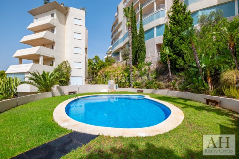 Foto bd42fddf-2a7f-48b7-8d35-d39f8057cea7. Apartament amb aparcament a Altea la vella Altea