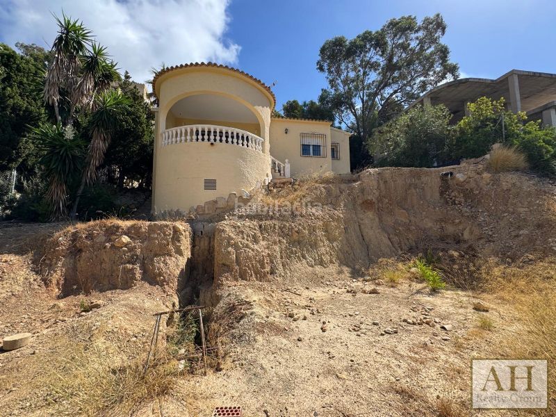 Foto e10fdcbb-92e5-40a9-b6c0-6b90f6b6a222. Casa a Altea hills Altea