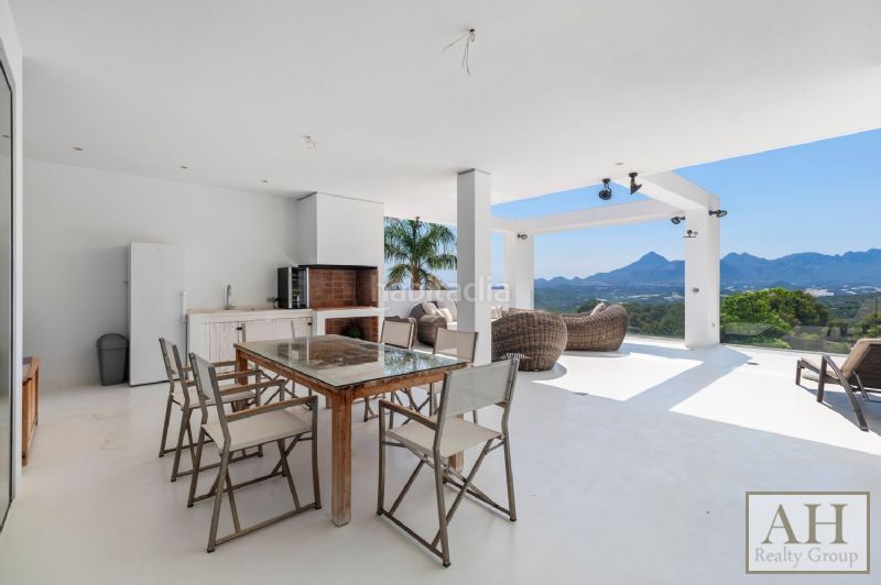 Foto d525ce2d-dc62-435b-a4d9-42c9a91c841c. House with parking in Altea la vella Altea