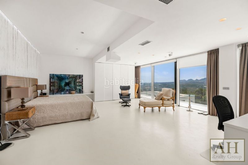 Foto e7c392e2-4778-45d0-a28f-d1c16f69119c. House with parking in Altea la vella Altea