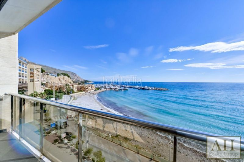 Foto 10d53758-ce4d-4ea8-a27f-78999fd79662. Apartament amb aparcament a Mascarat Altea
