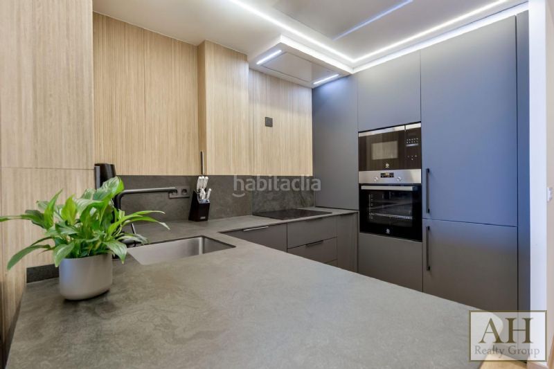 Foto 74ae043a-a979-4676-b95b-b0facf723dc7. Apartament amb aparcament a Mascarat Altea