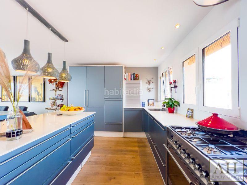 Foto 03e1bba8-515b-42c2-a29a-3e3e03fc4910. Dachwohnung in Altea ciudad Altea