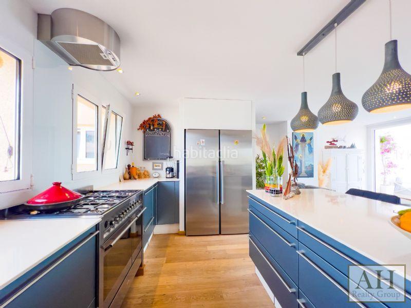 Foto a858ce70-4b68-49e0-9d7b-d2e4bd9d7bc3. Dachwohnung in Altea ciudad Altea