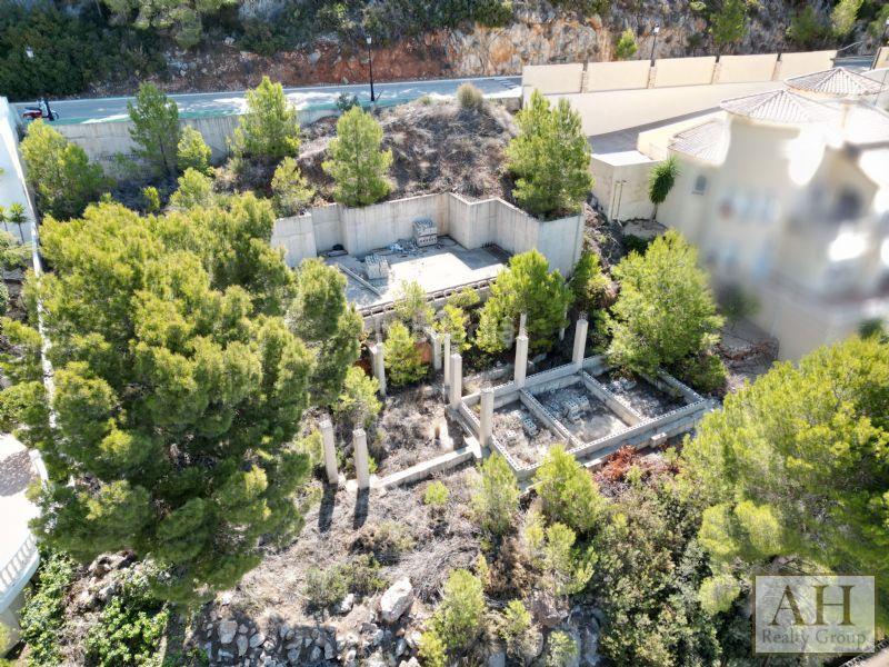 Foto edb0d80f-9d8c-47b8-b7d1-29442edaef64. Wohngrundstück in Altea hills Altea