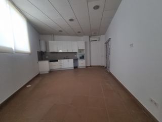 Affitto Piano terra in Santa Eulàlia. Alquiler planta baja santa eulàlia,  hospitalet de llobregat