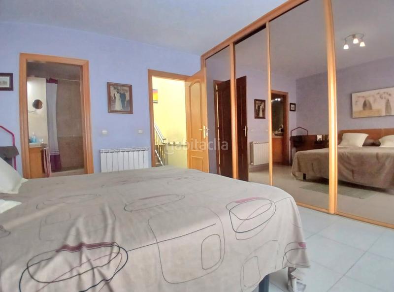 Foto 6c31f128-612b-48a2-91b2-213d0534379d. Casa adosada  por 366.000 € en Estació de França Mollet del Vallès