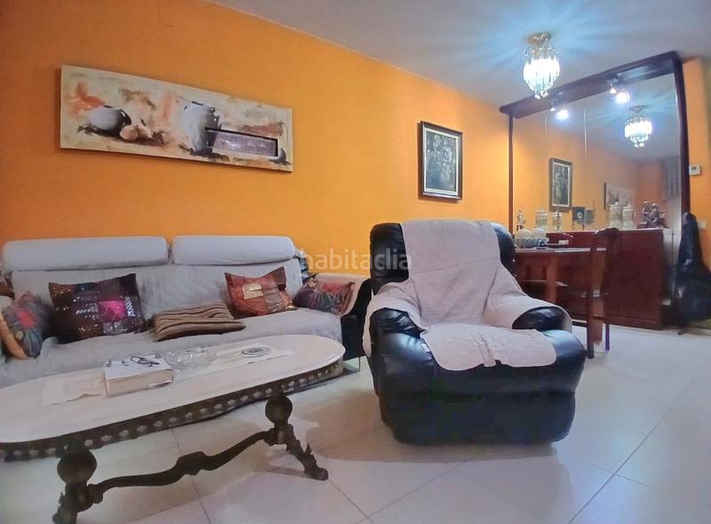 Foto 9387f000-8a5c-42bd-b483-637fa7738b34. Casa adosada  por 366.000 € en Estació de França Mollet del Vallès