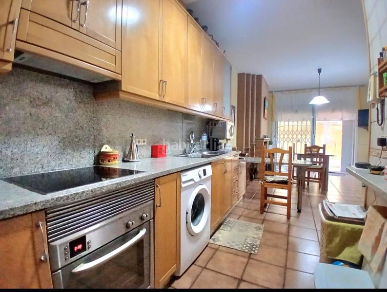 Foto 9d118349-db25-49b4-b34e-823a1a7df720. Casa adosada  por 366.000 € en Estació de França Mollet del Vallès