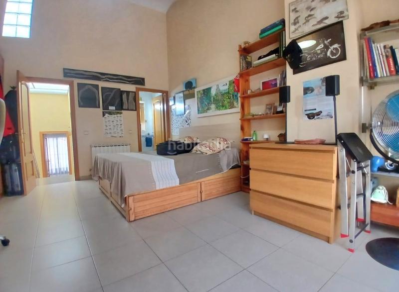 Foto fd8f3979-f193-4979-97ff-0dfb85b0572d. Casa adosada  por 366.000 € en Estació de França Mollet del Vallès