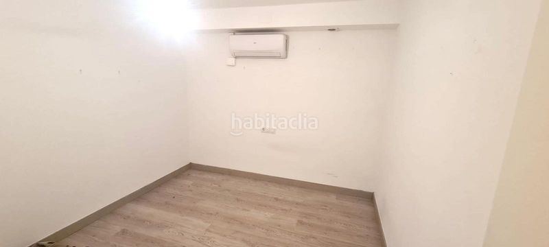 Foto 5a490298-c394-4420-99a7-33fa2bc867c8. Estudi amb calefacció a Estació de França Mollet del Vallès