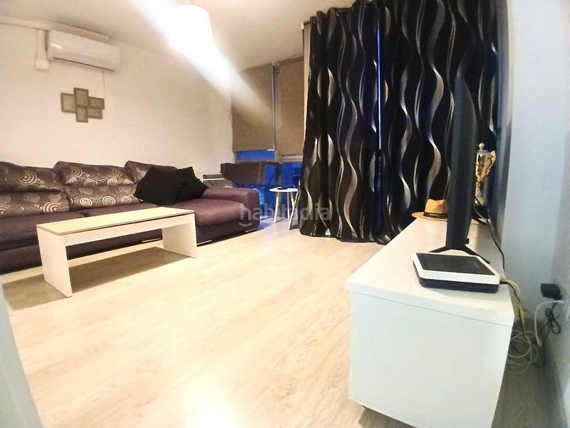 Foto d5736d27-787f-42ad-ab9a-1f1eaeb607f4. Estudi amb calefacció a Estació de França Mollet del Vallès