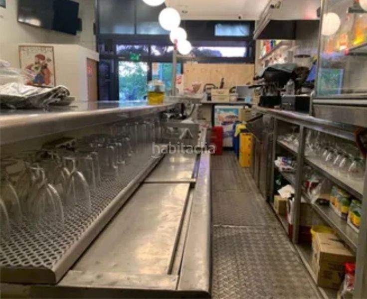 Foto fa086a93-7857-457c-a612-457fc2ec19a6. Local comercial a Eixample Mataró
