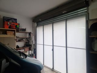 Local Comercial  Via de ronda. Local de 50 m² con licencia de parking y almacén – mollet del va