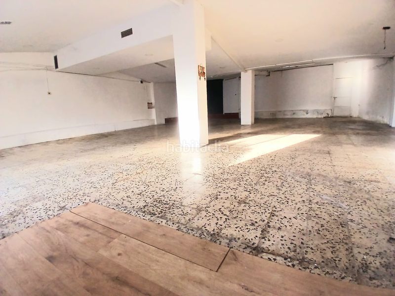 Foto bce9df66-5bd0-4b33-be61-dbf7655bf4e7. Local comercial a Llagosta (La)