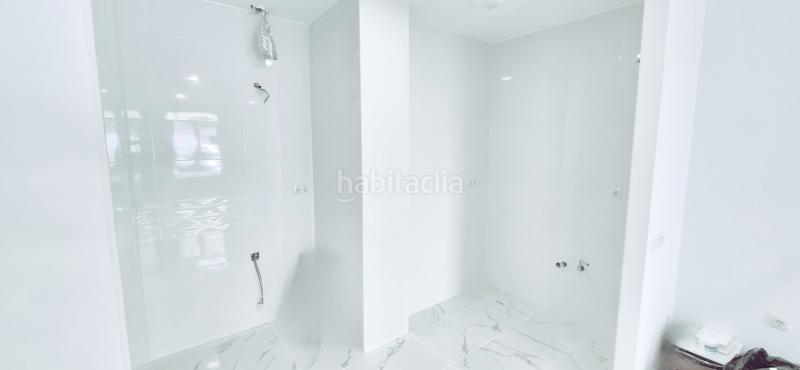 Foto 04a671a7-69ed-4f3c-a817-4038b2a2441a. Flat with heating in Parque Atlántico- San Matías Sevilla