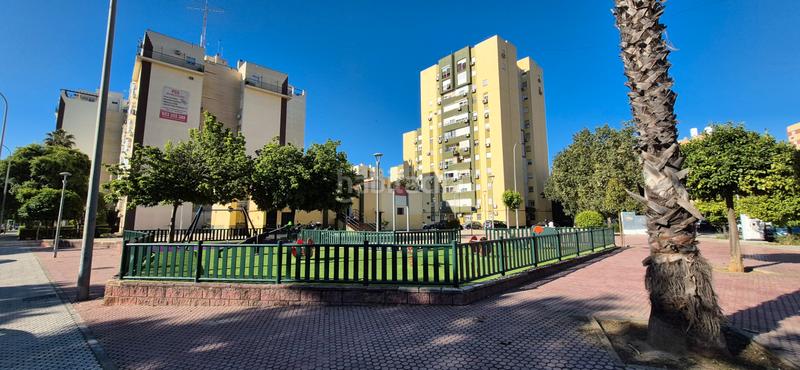 Foto 52b5108c-5955-45f0-9988-c56aa1a3b3d4. Flat with heating in Parque Atlántico- San Matías Sevilla