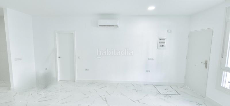 Foto f5eb3cc5-3469-4cd3-95ba-6426e1195060. Flat with heating in Parque Atlántico- San Matías Sevilla