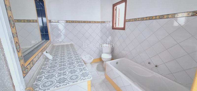 Foto 2a43ded1-3b7a-478f-bfb3-ad84303d80ba. Maison jumelée dans San Lorenzo Sevilla