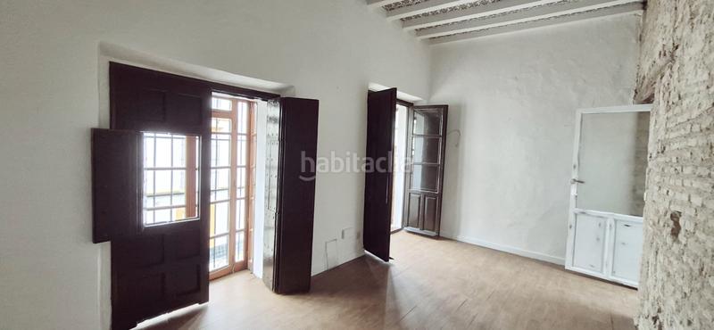 Foto b09ef43a-d884-45e2-b02b-9f5922e309c4. Maison jumelée dans San Lorenzo Sevilla