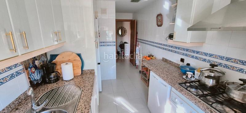 Foto 2521197a-cd75-4896-b51f-c4c16603f122. Pis amb aparcament piscina a Pino Montano - Consolación Sevilla