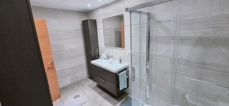 Foto 2d6e7d58-3ce7-4aed-ba0e-d2bb076e40a9. Pis amb aparcament piscina a Pino Montano - Consolación Sevilla