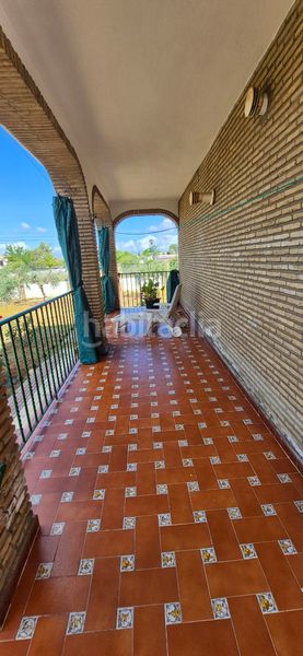Foto a12d6f67-33dd-4e2b-a9e6-d481b7995cc2. Xalet amb calefacció aparcament piscina a Carmona