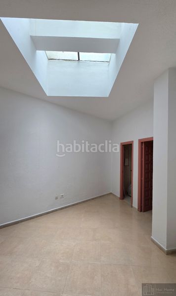 Foto c7f4a57e-cd12-483c-8118-714b140aacc7. Local comercial a Centro Jerez de la Frontera