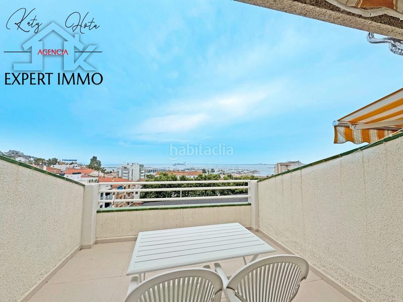 Foto 5eee7304-9bbb-4080-8336-b915fa34916d. Àtic amb calefacció a Centre Roses