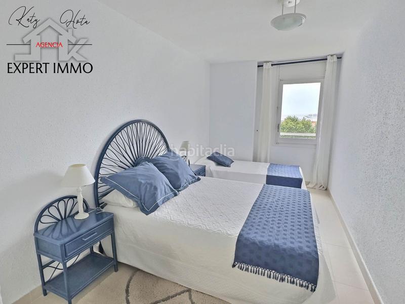 Foto 7025a9b7-3399-4d46-8553-a8ccb2bf699c. Àtic amb calefacció a Centre Roses