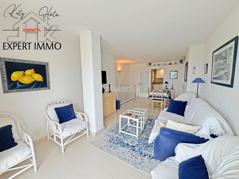 Foto c153ed2e-e939-43a2-ab79-c47e265a4346. Àtic amb calefacció a Centre Roses