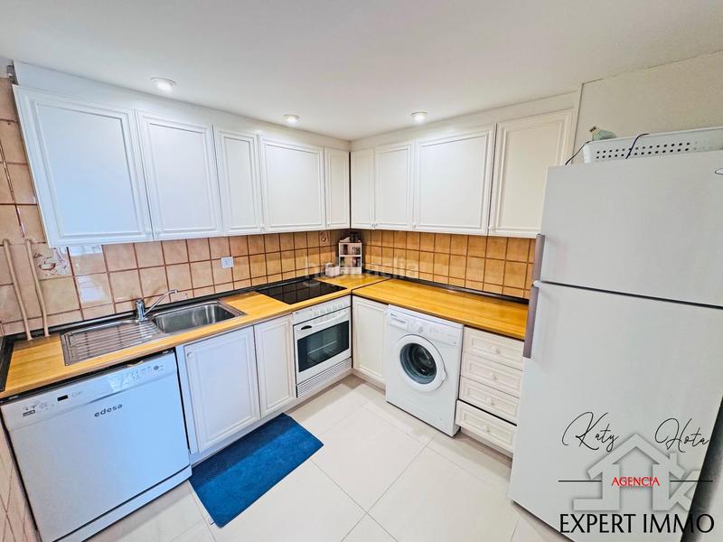 Foto cc8a6210-4b2a-4399-a7a2-c310365e4eed. Àtic amb calefacció a Centre Roses