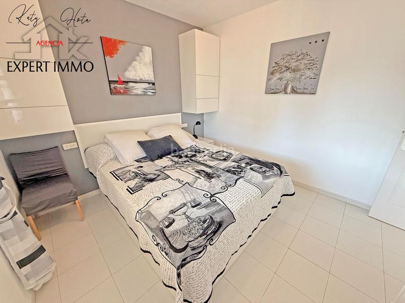 Foto 5684b952-5c68-4711-b8fc-c44315bf28de. Piccolo appartamento con riscaldamento piscina in Empuriabrava