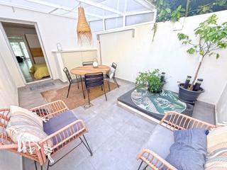 Appartement  Puig sacalm. Estupendo apartamento en planta baja  residencia reciente en ros