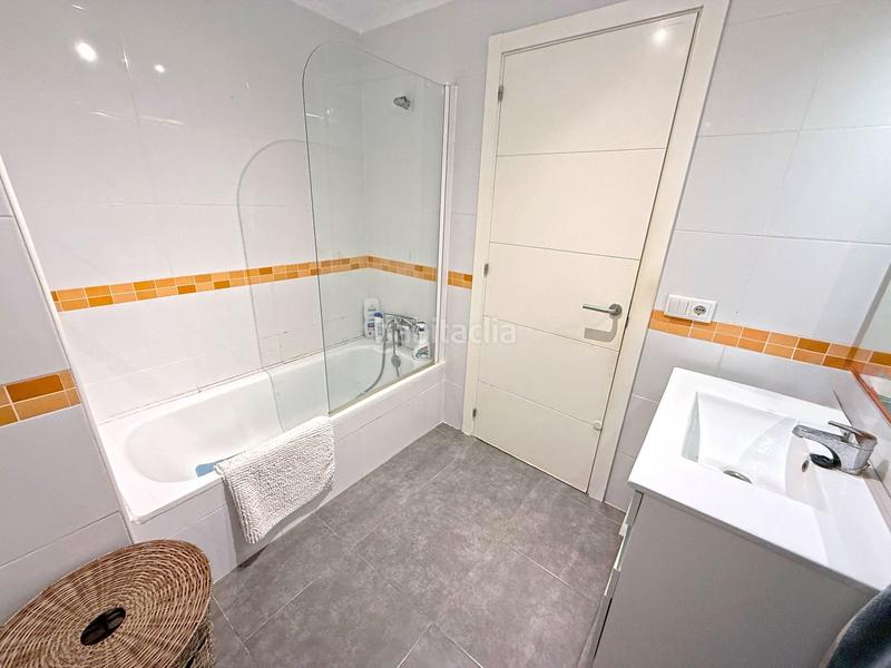 Foto 33752b98-2edc-4c30-b805-ebe3fd99d902. Apartament amb calefacció a Nord Roses