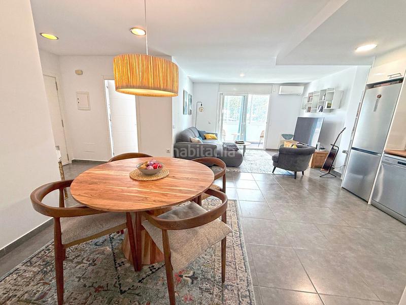 Foto 8c14f35d-72f3-4d26-9f16-b014b5e61497. Apartament amb calefacció a Nord Roses