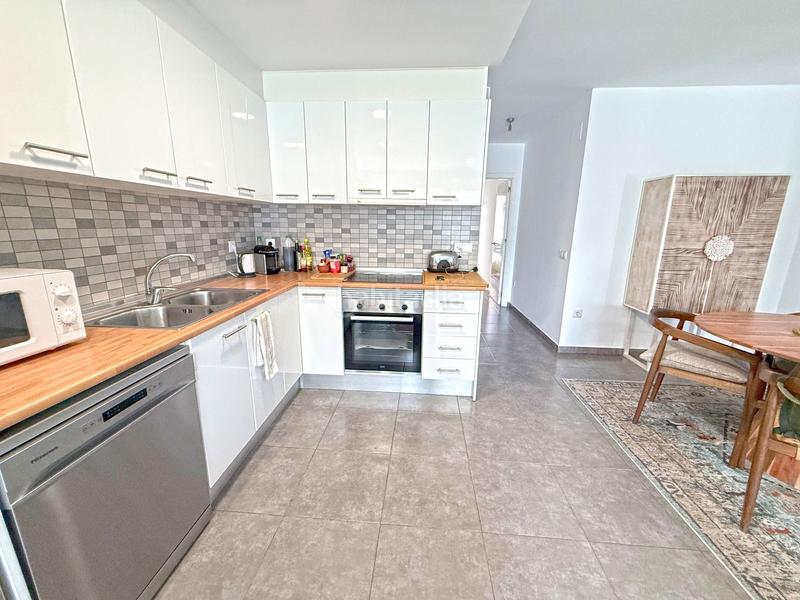 Foto bb08affe-8ae6-41a8-93e0-ac6db305cb35. Apartament amb calefacció a Nord Roses