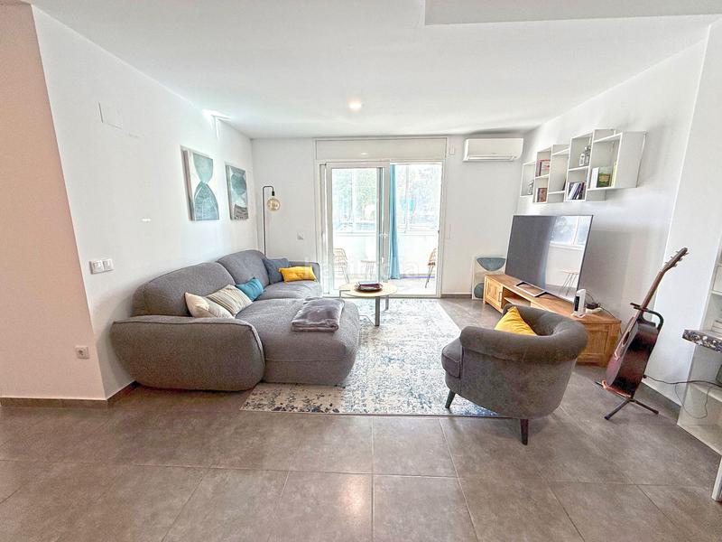 Foto d7e9c1c2-12e0-463f-bf53-b28c950bf00e. Apartament amb calefacció a Nord Roses