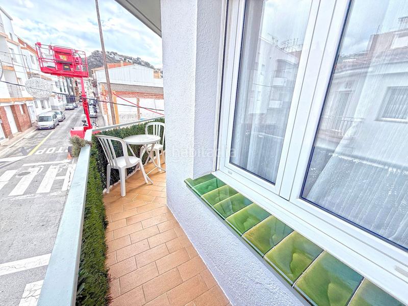 Foto c8cca79c-040d-4b93-99f1-aa7360cd3b5b. Apartamento gran apartamento de 104 m pleno centro en Roses