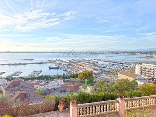 Apartament  Francesc alegre. Apartamento completamente reformado  vistas panorámicas al mar y