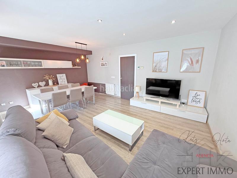 Foto 4aaac71c-b172-487e-b6ca-bf2161bcf668. Maison jumelée avec chauffage parking dans Palau-saverdera