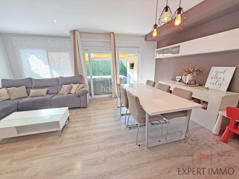 Foto b6635424-3f6e-4705-89e6-4251139376f8. Maison jumelée avec chauffage parking dans Palau-saverdera