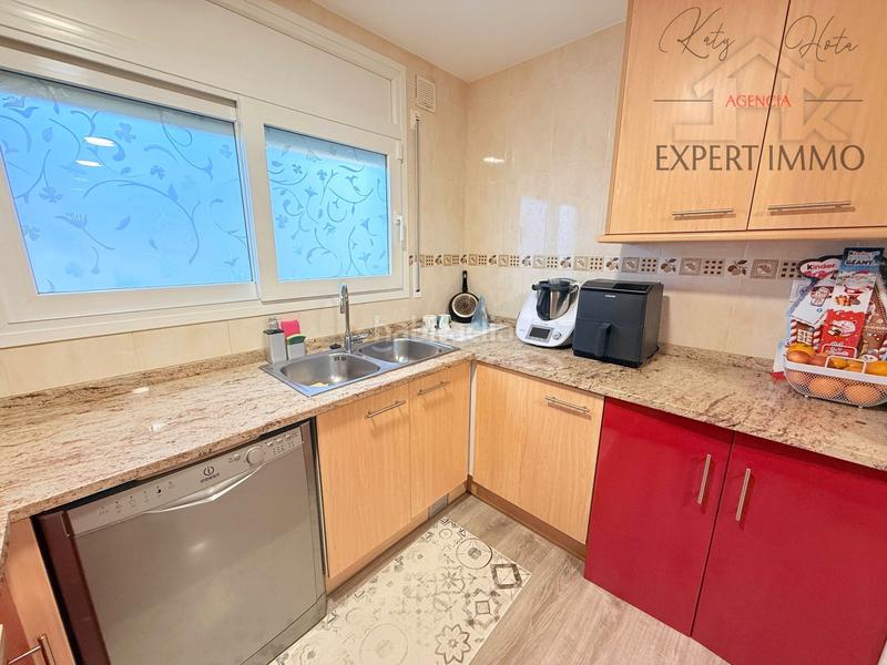 Foto fcdbe34f-af01-459d-8a40-d79440c5b137. Maison jumelée avec chauffage parking dans Palau-saverdera