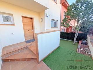 Semi detached house  Ms bohera. Grande maison adosse  palau saverdera