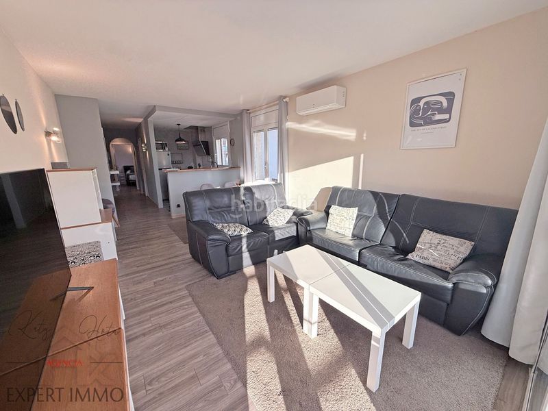 Foto f8f344ea-bd5d-490f-8b1b-ab7b6a1ce792. Apartament amb calefacció a Santa Margarida Roses