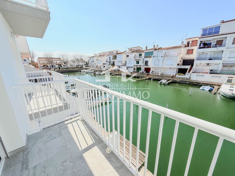 Foto 0b820091-40da-4c17-be7f-c792e9c1ede8. Casa adossada amb calefacció a Port Banyuls - Port Alegre - Port Empordà Empuriabrava