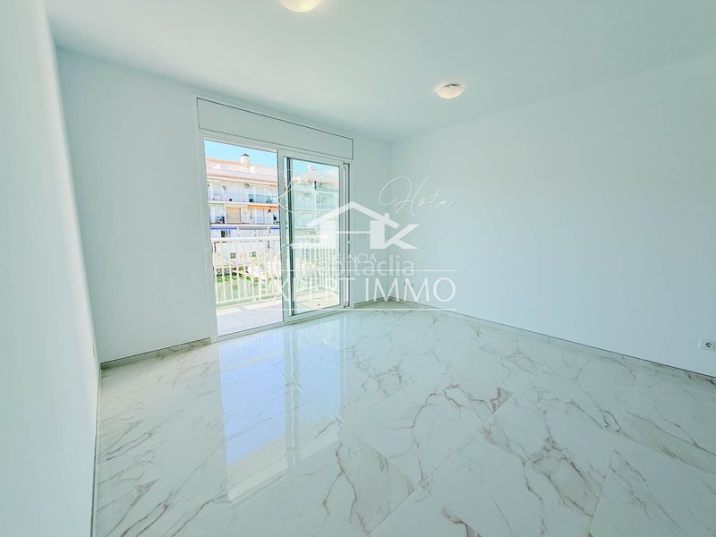 Foto e5eeda80-bff6-4a00-9659-8293d1d5c534. Casa adossada amb calefacció a Port Banyuls - Port Alegre - Port Empordà Empuriabrava