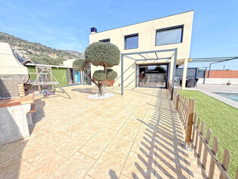 Foto 170f0810-b9c9-49d5-88f4-84d3e8940c8f. Casa amb calefacció piscina a Palau-saverdera