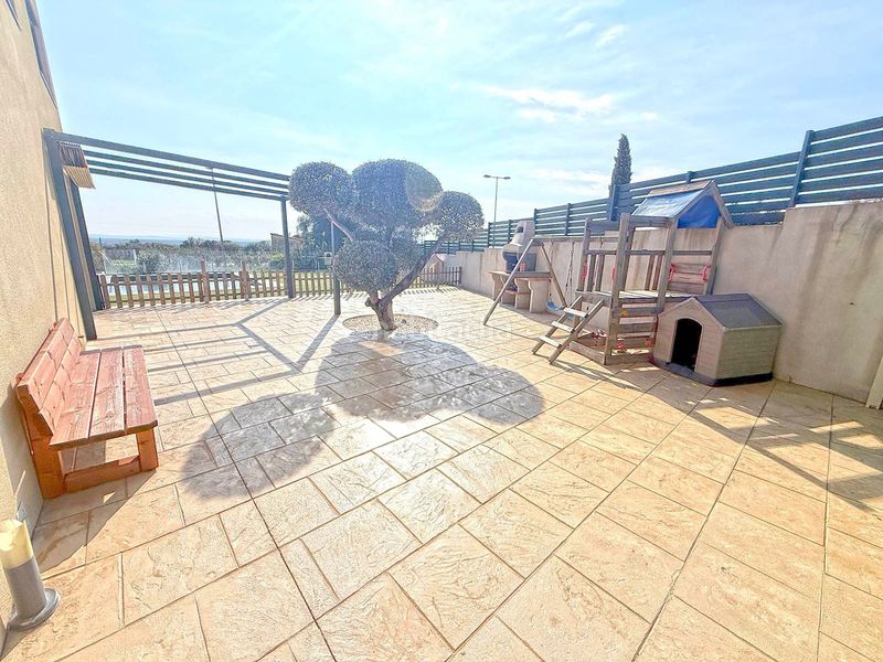 Foto 5bae3e51-d988-4744-94a1-069b3937678a. Casa amb calefacció piscina a Palau-saverdera